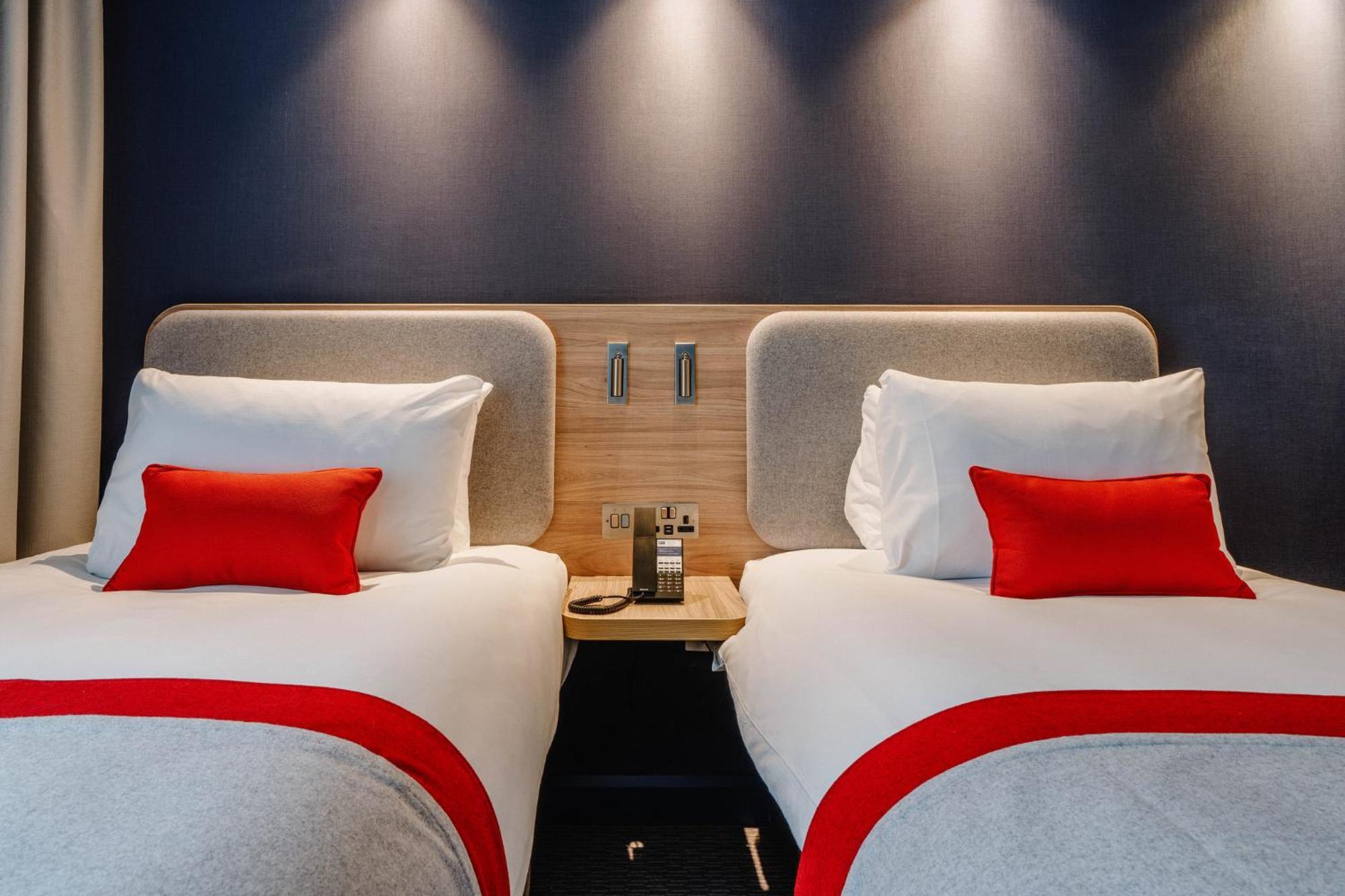 Express - By Ihg Hotel 3*